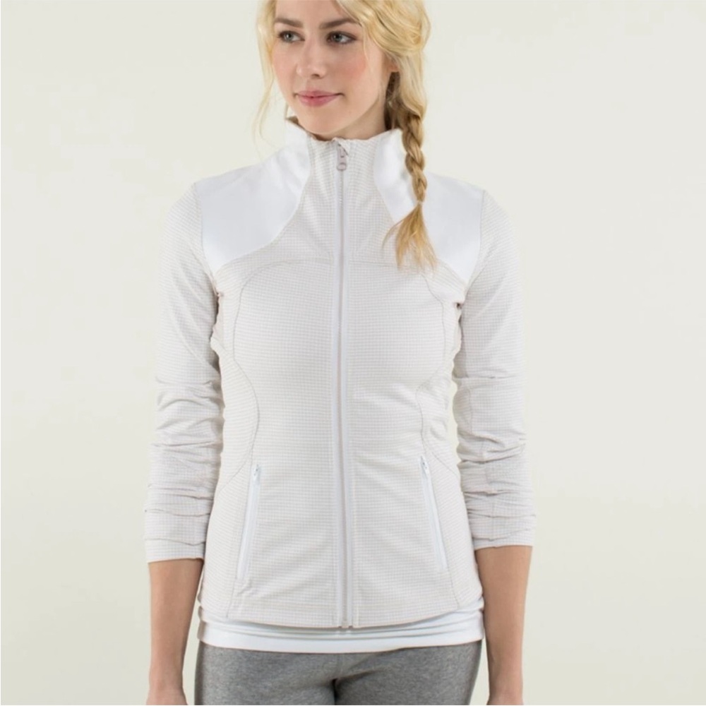 Lululemon Workout Gym Forme Jacket Size 4